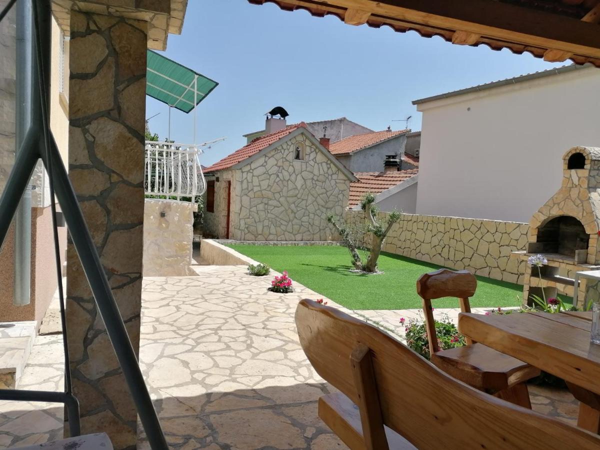 Apartments Sime Šibenik Exteriör bild